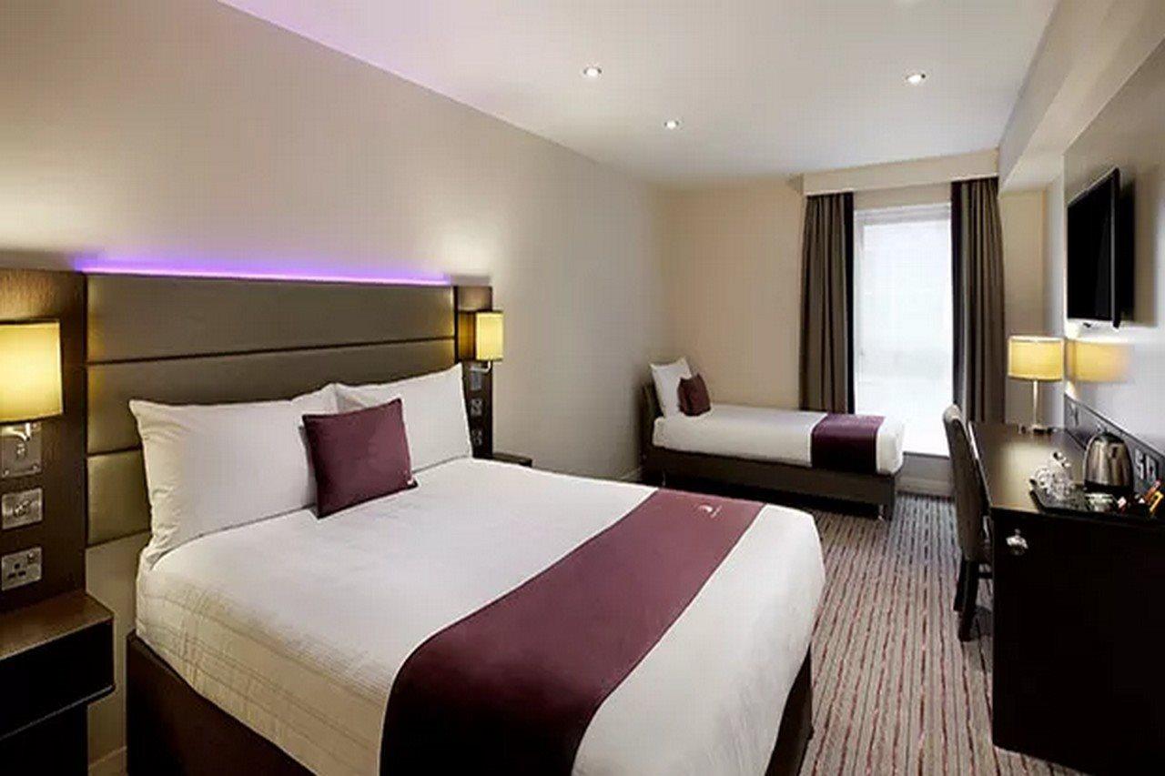 Premier Inn Carrickfergus Luaran gambar