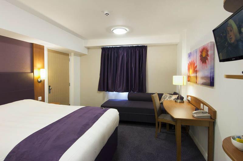 Premier Inn Carrickfergus Luaran gambar